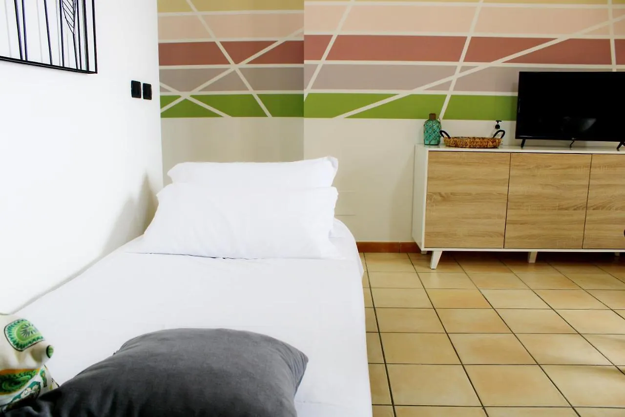 Capo D'Orlando Apartments - Cipria
